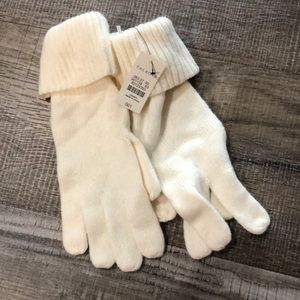 NWT Talbots cream gloves